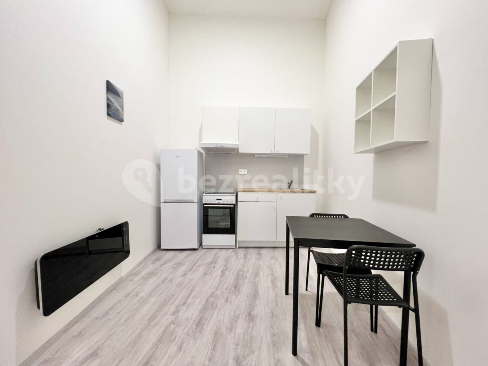 Pronájem bytu 1+1 30 m², Hybešova, Brno, Jihomoravský kraj Pronájem bytu 1+1 30 m², Hybešova, Brno, Jihomoravský kraj