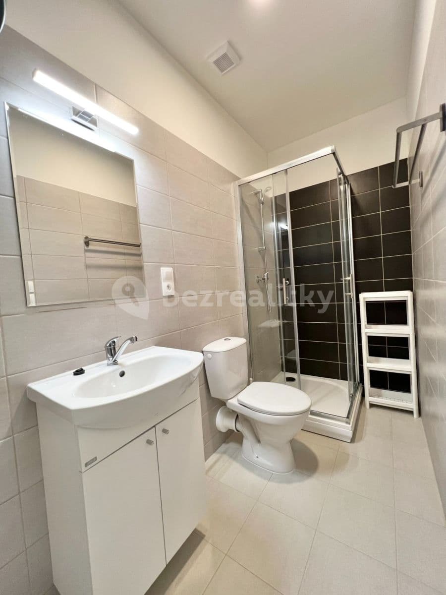 Pronájem bytu 1+1 30 m², Hybešova, Brno, Jihomoravský kraj Pronájem bytu 1+1 30 m², Hybešova, Brno, Jihomoravský kraj