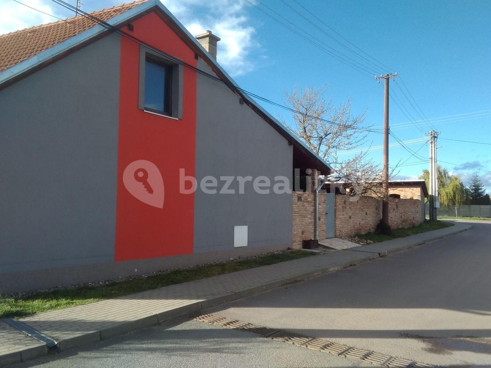 Prodej domu 615 m², pozemek 800 m², Krhovice, Jihomoravský kraj