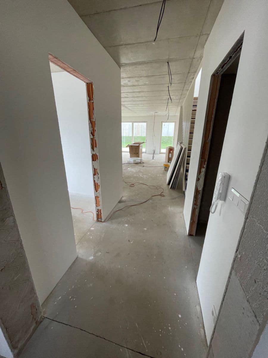 Prodej domu 142 m², pozemek 500 m², Nad Robotou, Dobřejovice, Středočeský kraj Prodej domu 142 m², pozemek 500 m², Nad Robotou, Dobřejovice, Středočeský kraj