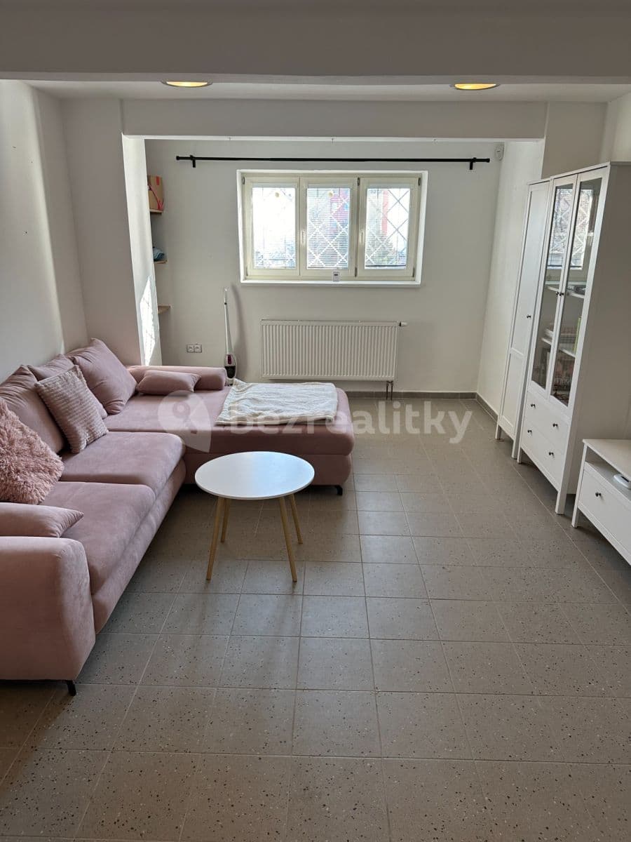 Pronájem bytu 1+1 40 m², Mirovická, Praha, Praha Pronájem bytu 1+1 40 m², Mirovická, Praha, Praha