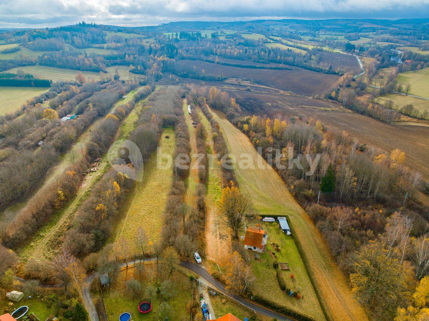 Prodej pozemku 4.707 m², Lovětínská, Batelov, Kraj Vysočina