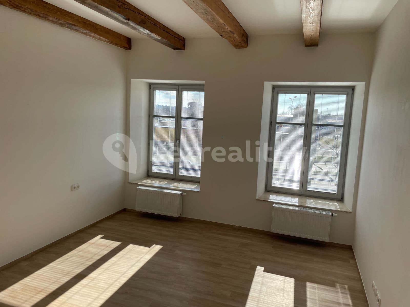 Pronájem bytu 2+kk 63 m², Opuštěná, Brno, Jihomoravský kraj Pronájem bytu 2+kk 63 m², Opuštěná, Brno, Jihomoravský kraj