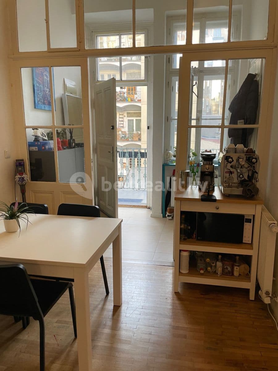 Pronájem bytu 1+kk 22 m², Veverkova, Praha, Praha Pronájem bytu 1+kk 22 m², Veverkova, Praha, Praha