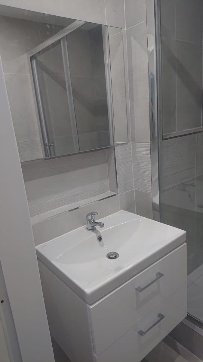 Pronájem bytu 1+1 30 m², Lovosická, Praha, Praha Pronájem bytu 1+1 30 m², Lovosická, Praha, Praha