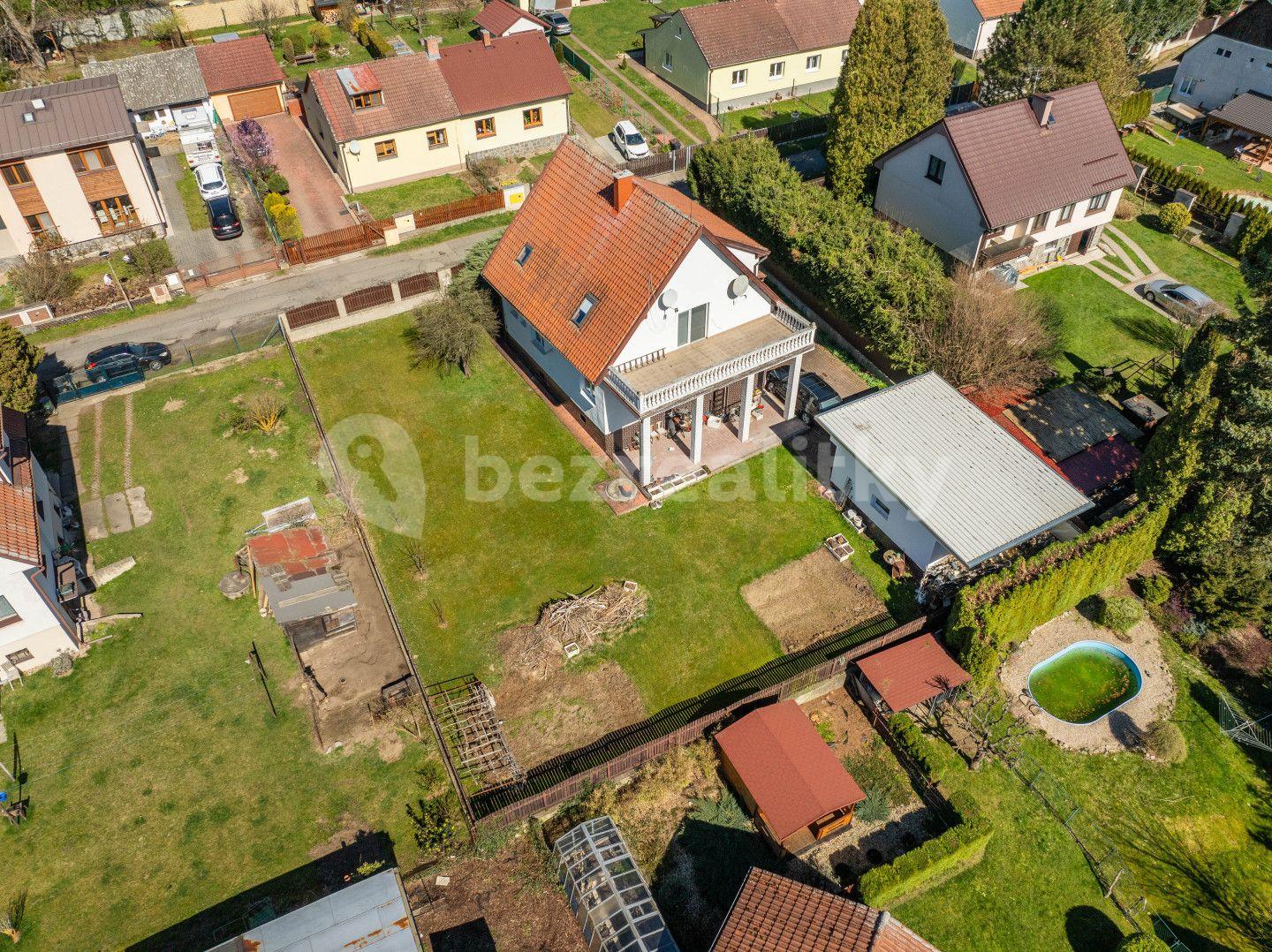 Prodej domu 182 m², pozemek 869 m², Kolmá, Kamenice, Středočeský kraj