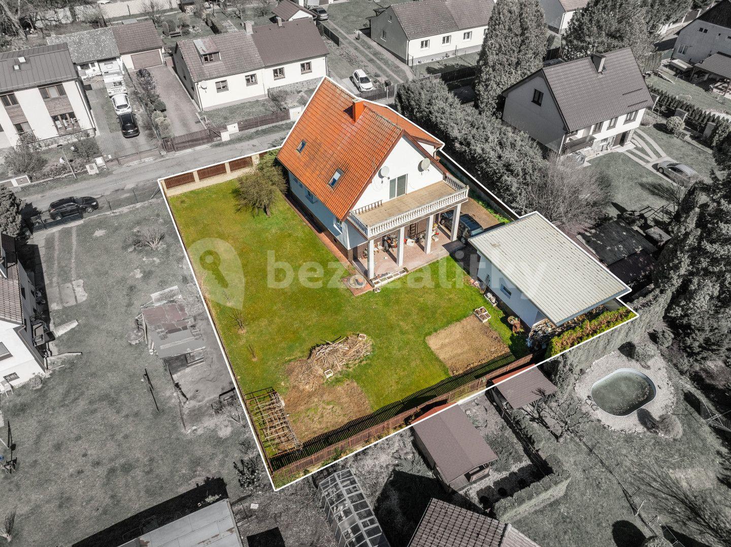 Prodej domu 182 m², pozemek 869 m², Kolmá, Kamenice, Středočeský kraj