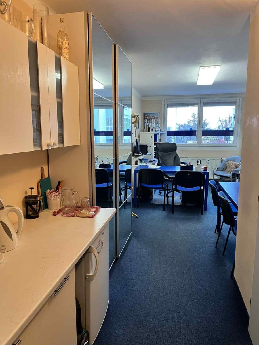 Pronájem kanceláře 26 m², třída Tomáše Garrigue Masaryka, Mladá Boleslav, Středočeský kraj Pronájem kanceláře 26 m², třída Tomáše Garrigue Masaryka, Mladá Boleslav, Středočeský kraj