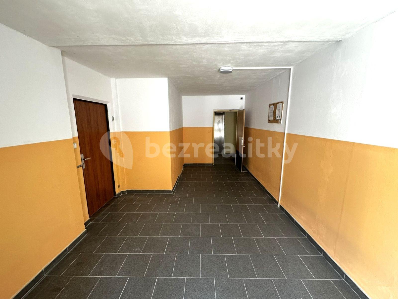 Prodej kanceláře 28 m², Bzenecká, Plzeň, Plzeňský kraj