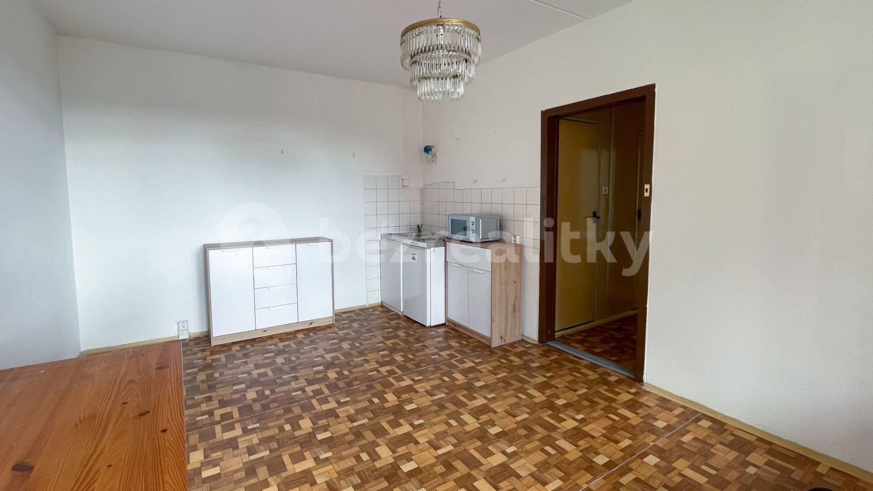 Prodej bytu 2+kk 42 m², M. Chlajna, České Budějovice, Jihočeský kraj