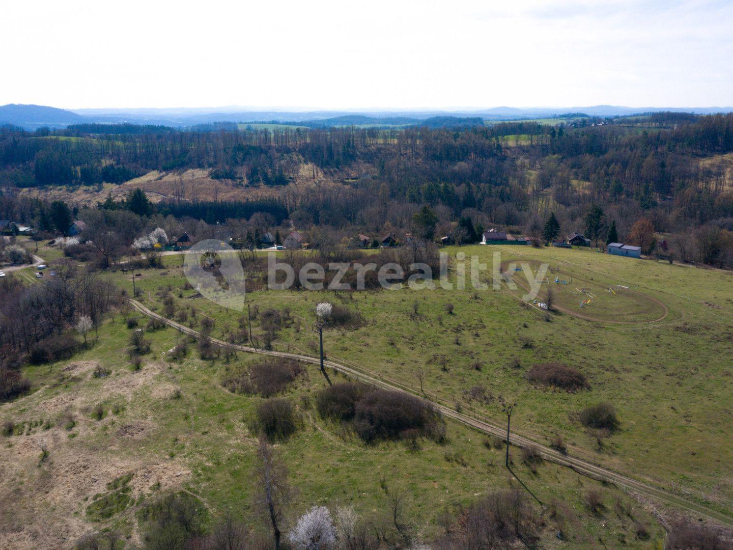 Prodej pozemku 48.859 m², Mirošovice, Středočeský kraj
