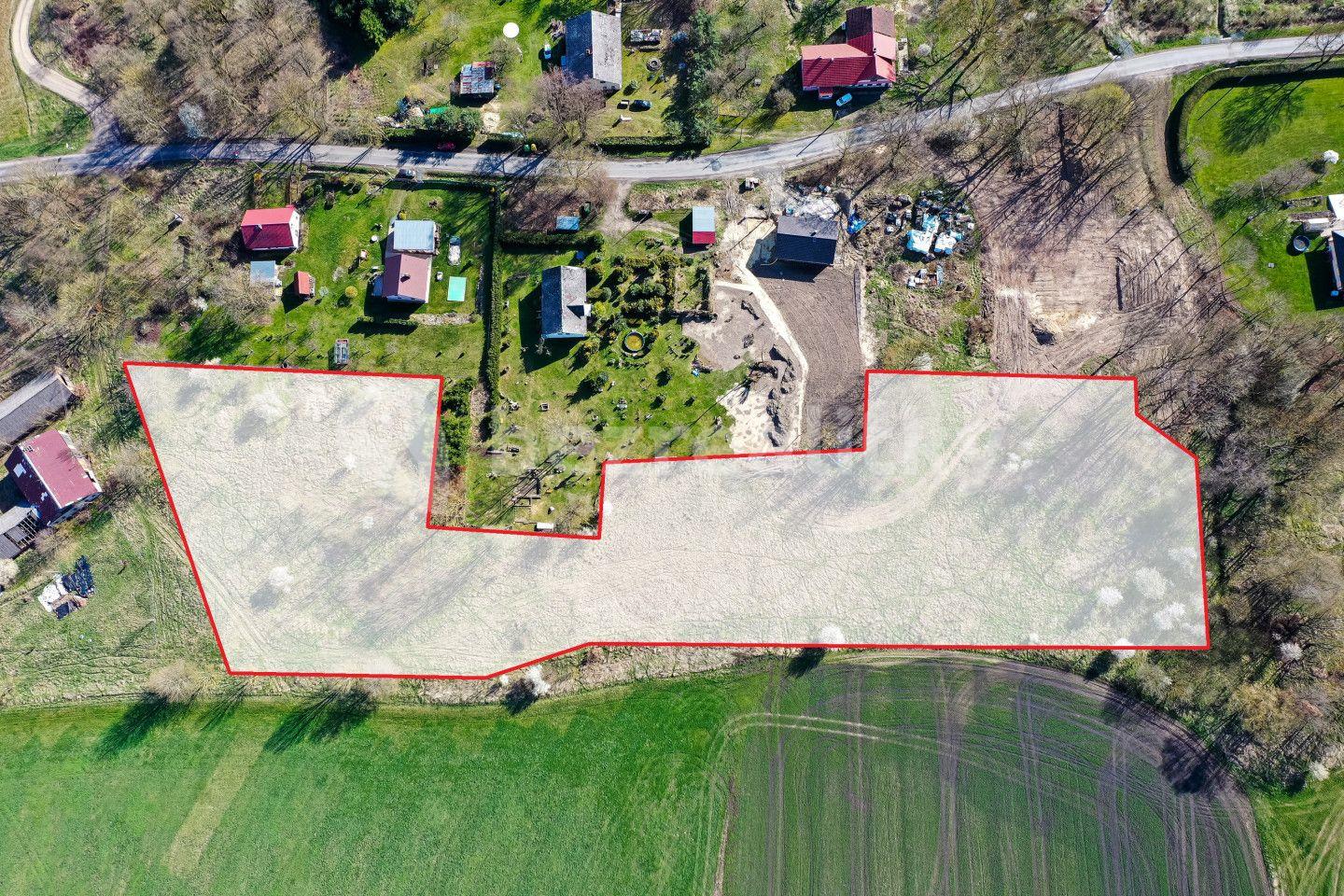 Prodej pozemku 11.768 m², Všeruby, Plzeňský kraj
