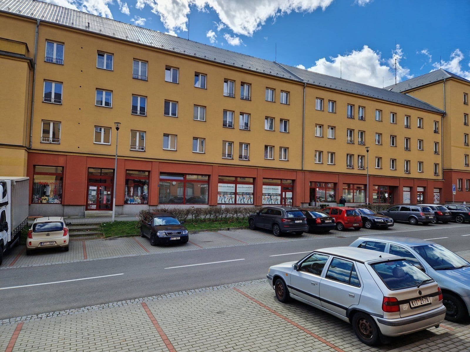 Pronájem nebytového prostoru 42 m², Slovenského národního povstání, Havířov, Moravskoslezský kraj Pronájem nebytového prostoru 42 m², Slovenského národního povstání, Havířov, Moravskoslezský kraj