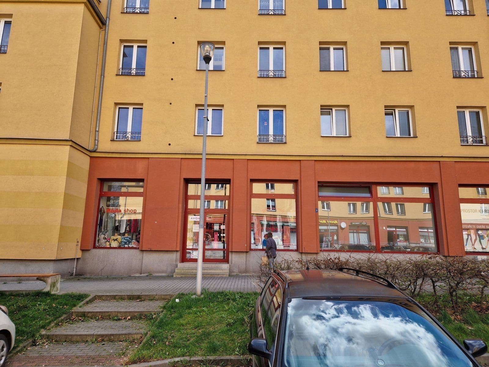 Pronájem nebytového prostoru 42 m², Slovenského národního povstání, Havířov, Moravskoslezský kraj Pronájem nebytového prostoru 42 m², Slovenského národního povstání, Havířov, Moravskoslezský kraj