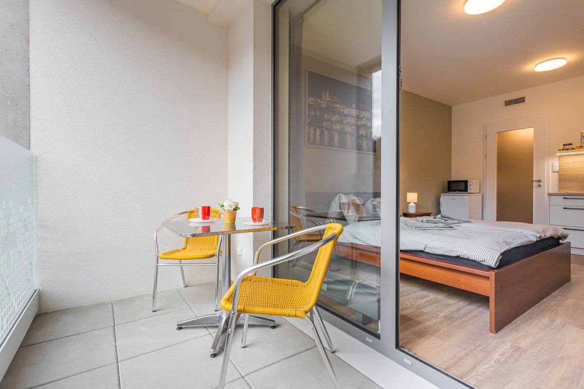 Pronájem bytu 35 m², Hlaváčkova, Praha, Praha Pronájem bytu 35 m², Hlaváčkova, Praha, Praha