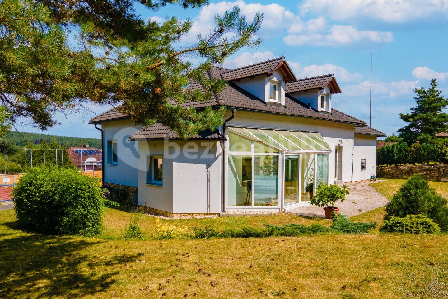 Prodej domu 246 m², pozemek 899 m², Pařezov, Plzeňský kraj