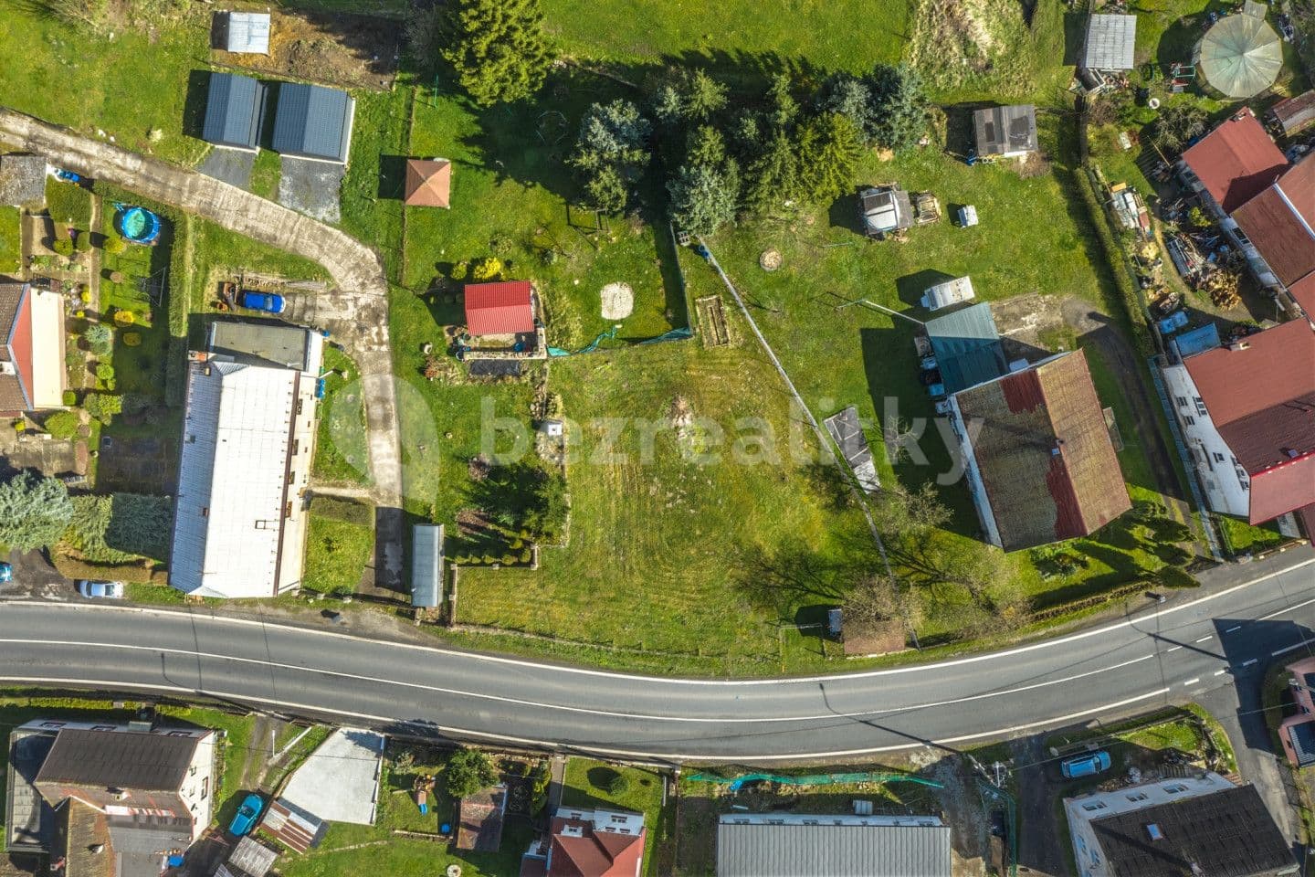 Prodej pozemku 913 m², Libouchec, Ústecký kraj