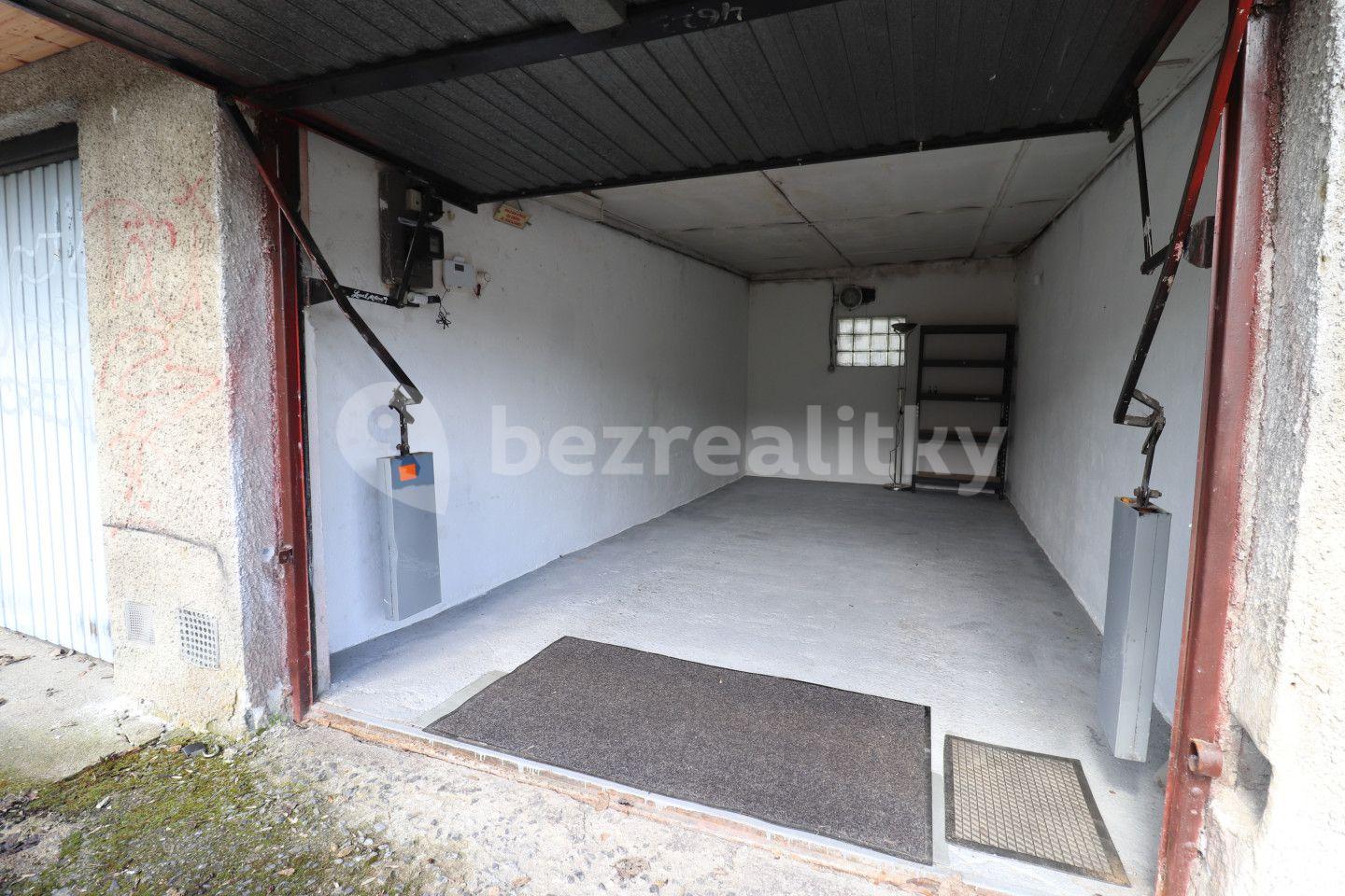 Prodej garáže 21 m², Karlovy Vary, Karlovarský kraj