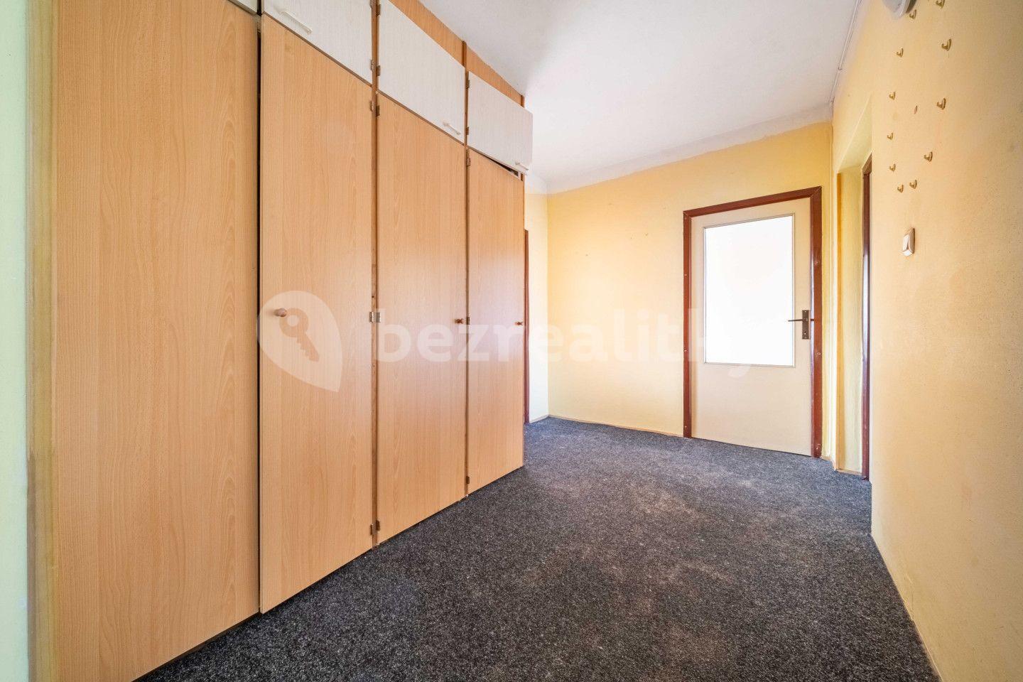 Prodej bytu 3+1 75 m², Mládežnická, Jirkov, Ústecký kraj