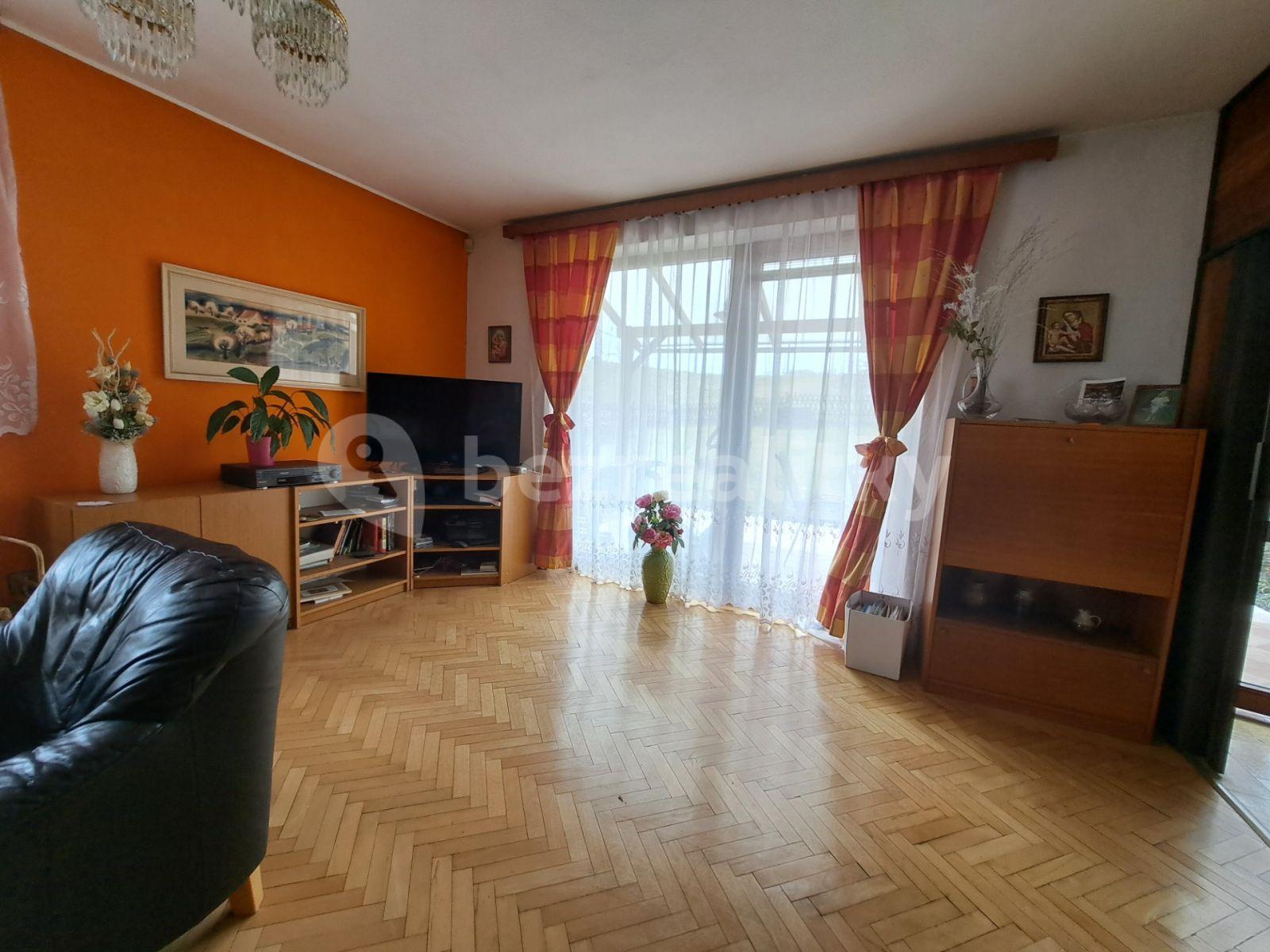 Prodej domu 343 m², pozemek 1.200 m², Hvozdec, Jihomoravský kraj
