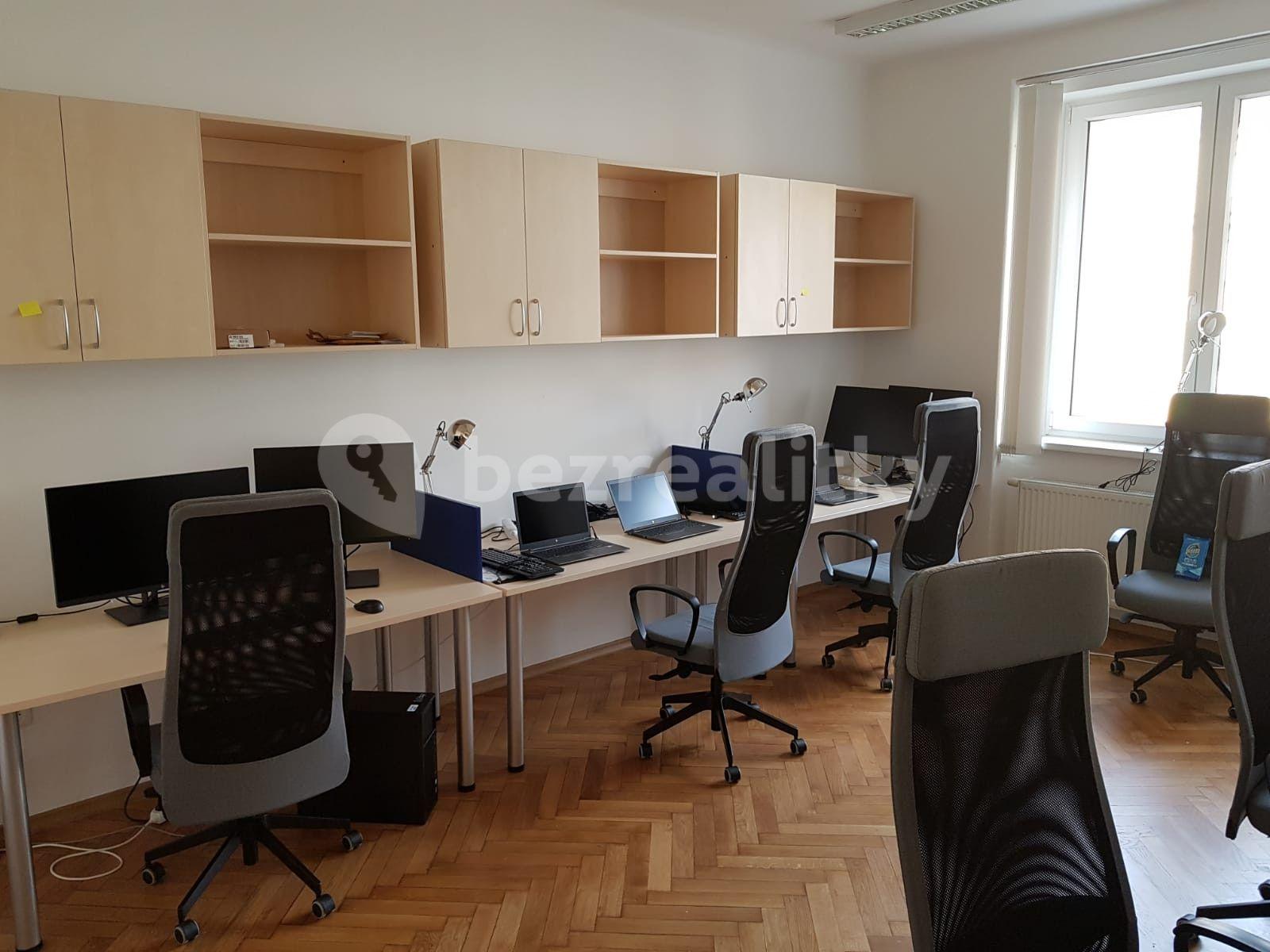 Pronájem kanceláře 171 m², Jugoslávských partyzánů, Praha, Praha