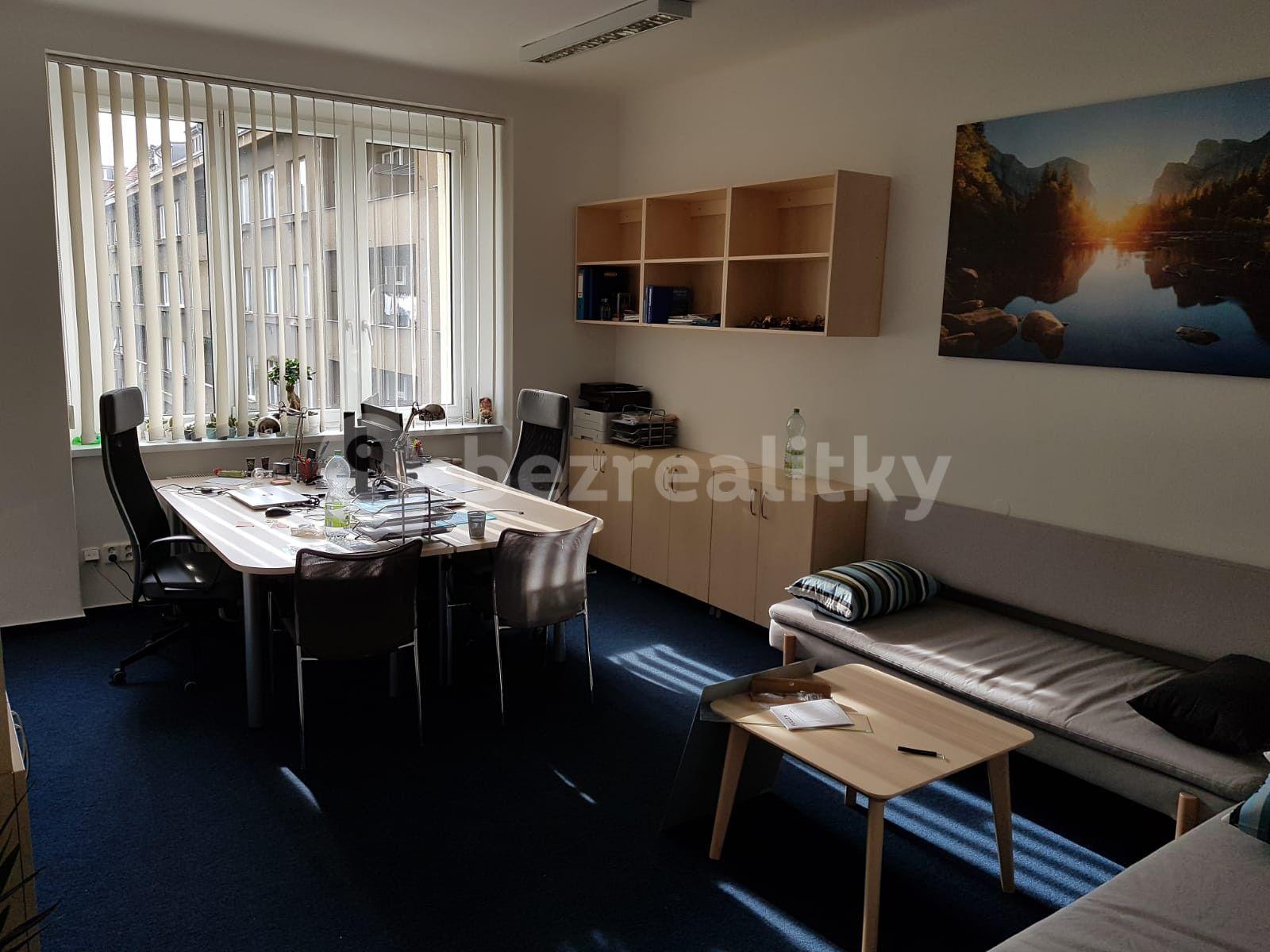 Pronájem kanceláře 171 m², Jugoslávských partyzánů, Praha, Praha