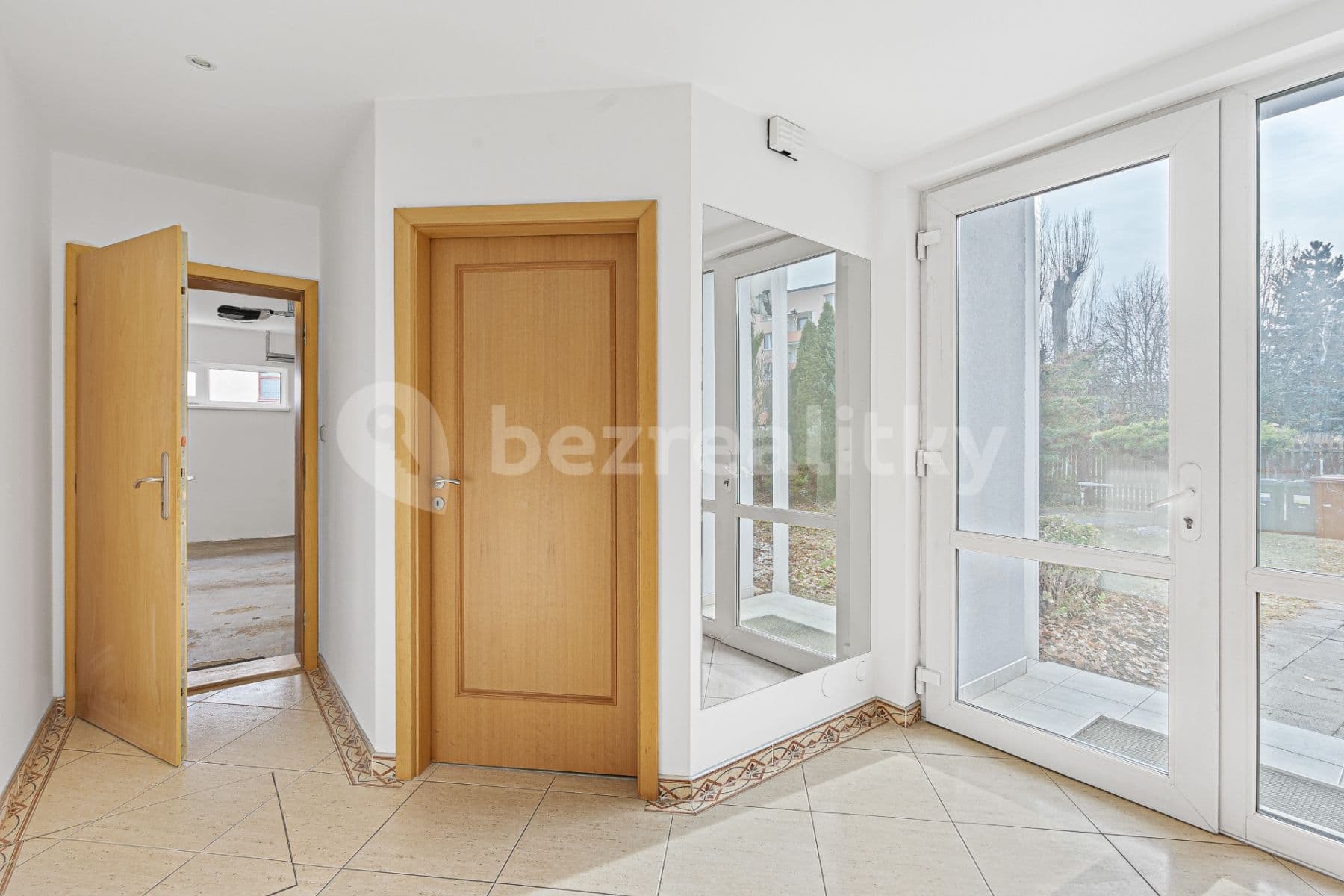 Pronájem domu 300 m², pozemek 1.100 m², Dobrovského, Rajhrad, Jihomoravský kraj Pronájem domu 300 m², pozemek 1.100 m², Dobrovského, Rajhrad, Jihomoravský kraj