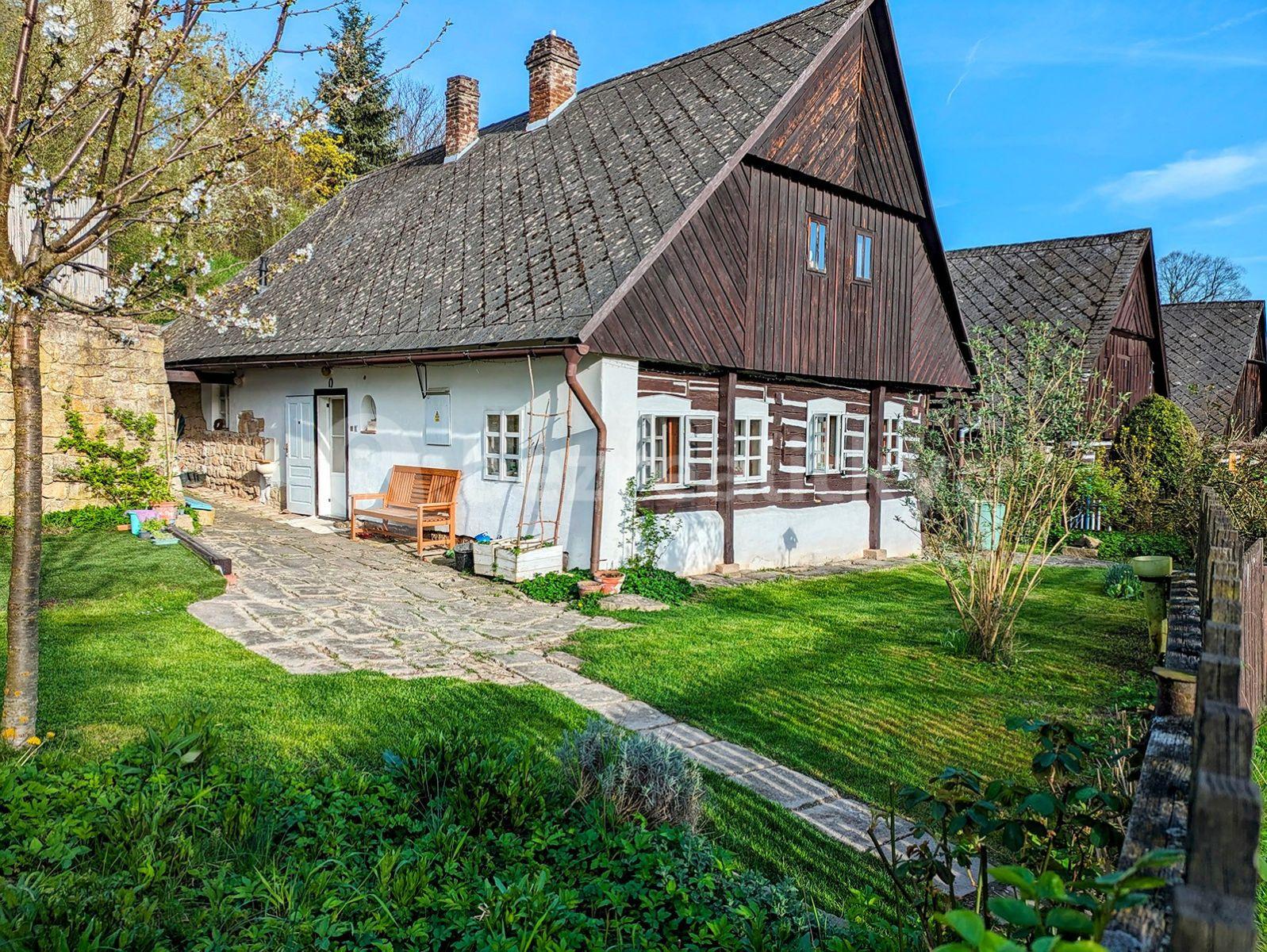 Prodej domu 138 m², pozemek 1.086 m², Kuks, Královéhradecký kraj