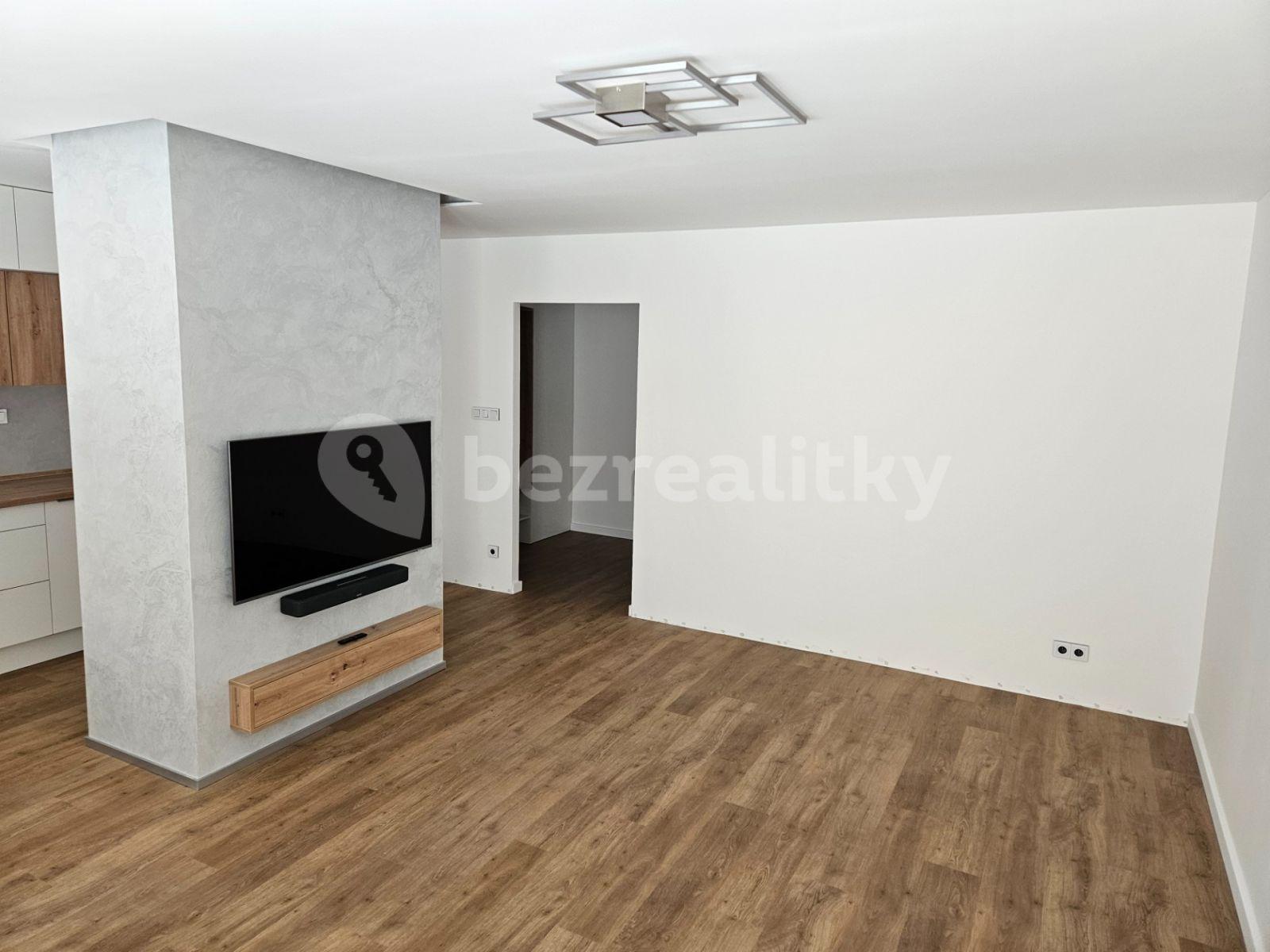 Pronájem bytu 3+kk 75 m², Livornská, Praha, Praha
