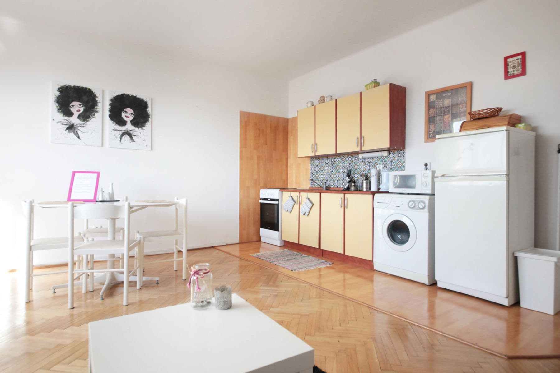 Pronájem bytu 87 m², náměstí Před Bateriemi, Praha, Praha Pronájem bytu 87 m², náměstí Před Bateriemi, Praha, Praha