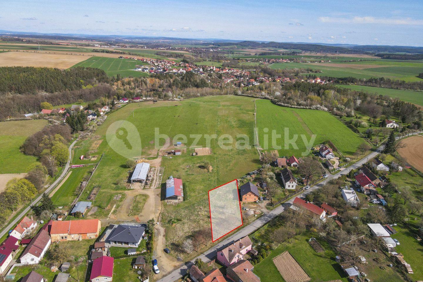 Prodej pozemku 1.335 m², Lisov, Plzeňský kraj