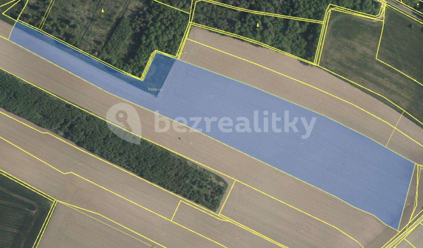 Prodej pozemku 44.844 m², Pardubice, Pardubický kraj