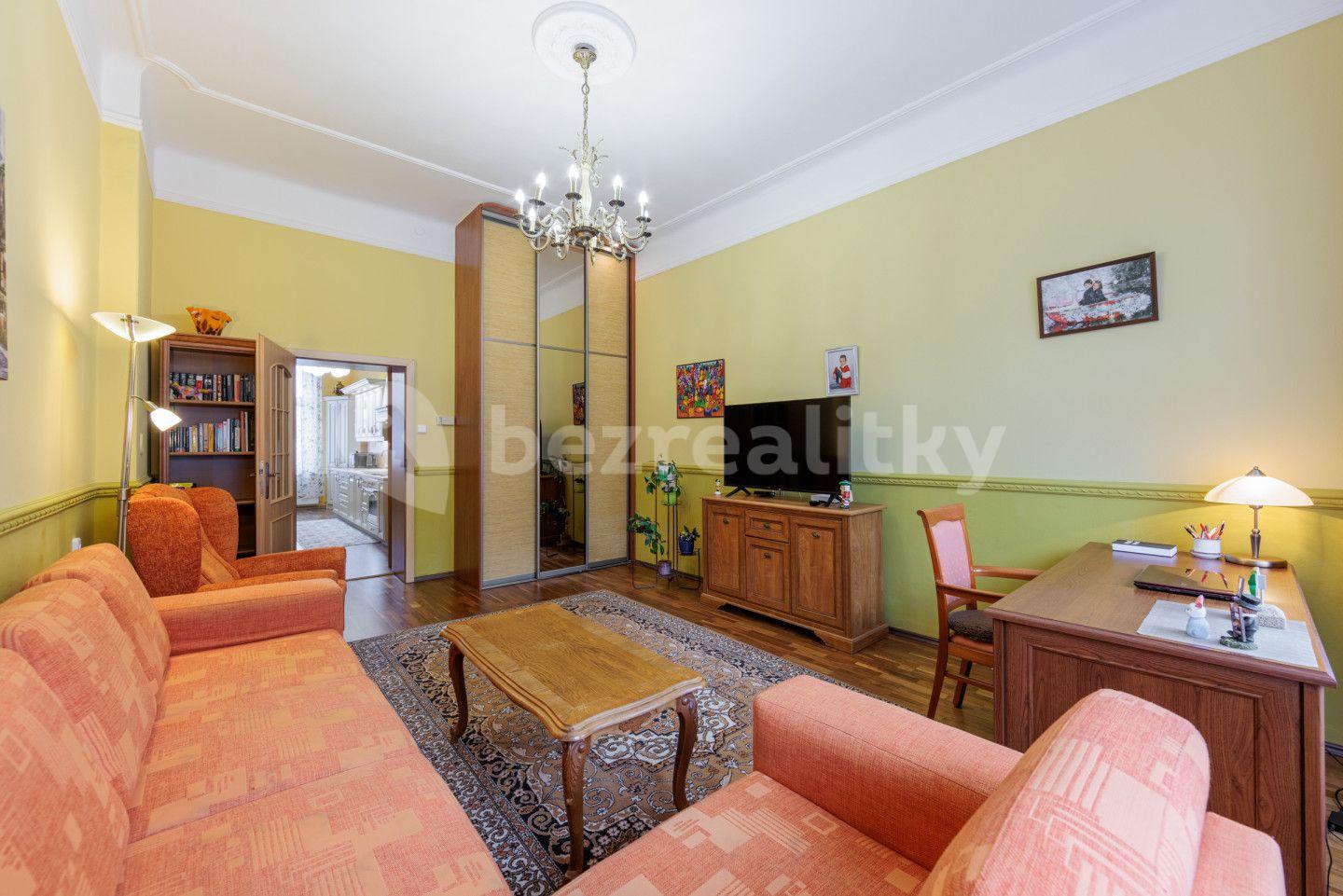 Prodej bytu 3+1 84 m², Svahová, Karlovy Vary, Karlovarský kraj