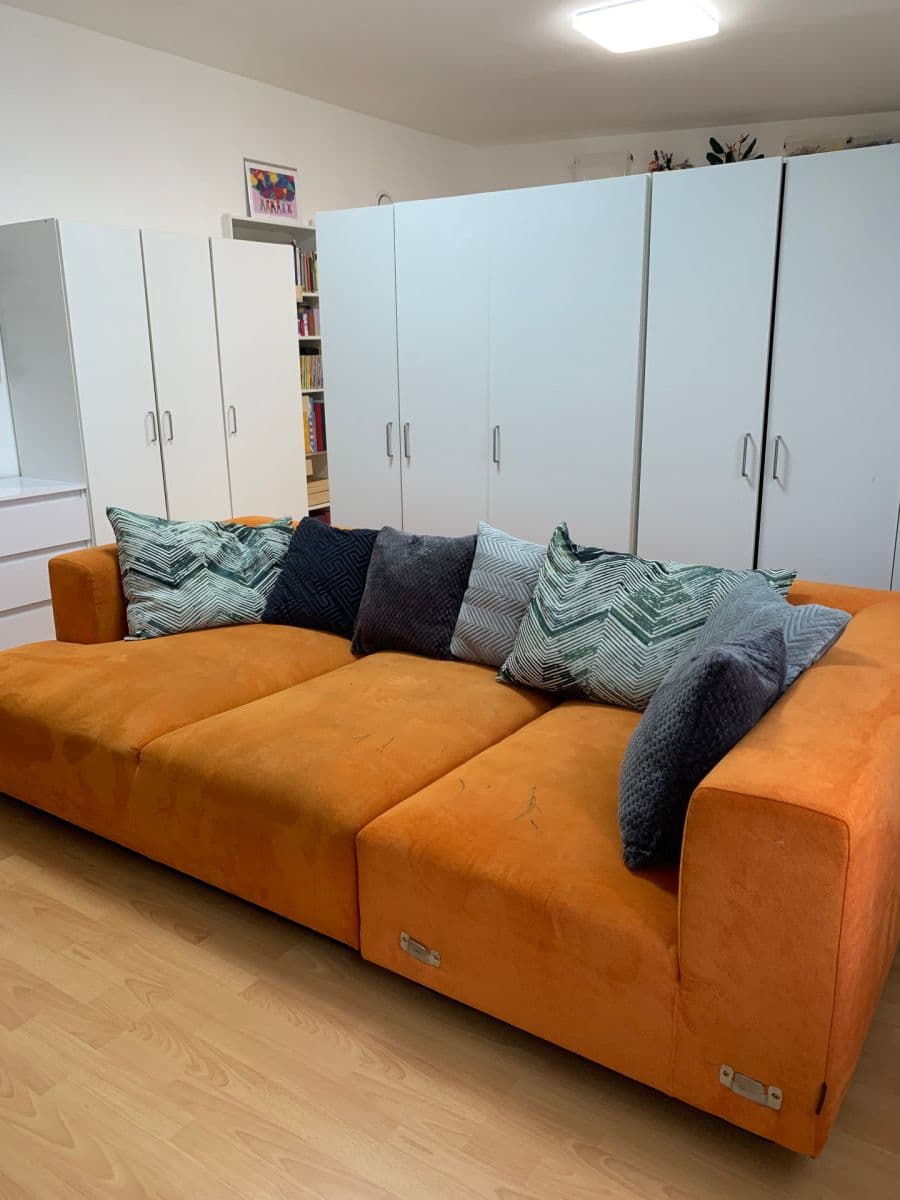 Pronájem bytu Garsoniéra 36 m², Mickiewiczova, Bratislava - mestská časť Staré Mesto, Bratislavský kraj Pronájem bytu Garsoniéra 36 m², Mickiewiczova, Bratislava - mestská časť Staré Mesto, Bratislavský kraj