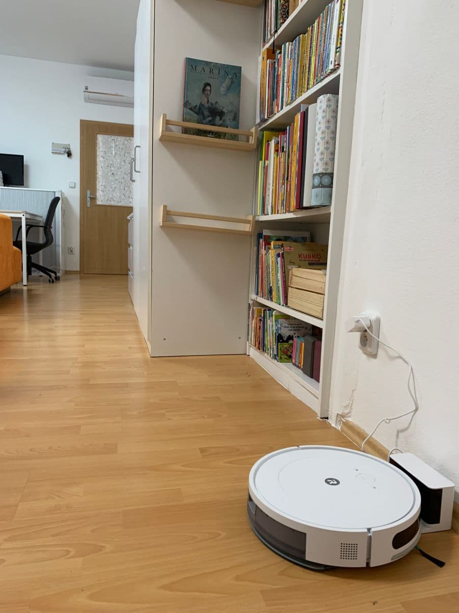 Pronájem bytu Garsoniéra 36 m², Mickiewiczova, Bratislava - mestská časť Staré Mesto, Bratislavský kraj Pronájem bytu Garsoniéra 36 m², Mickiewiczova, Bratislava - mestská časť Staré Mesto, Bratislavský kraj