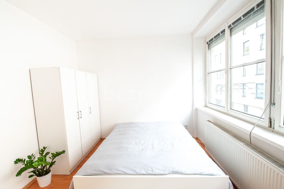 Pronájem bytu 3+1 95 m², Mickiewiczova, Bratislava - mestská časť Staré Mesto, Bratislavský kraj Pronájem bytu 3+1 95 m², Mickiewiczova, Bratislava - mestská časť Staré Mesto, Bratislavský kraj