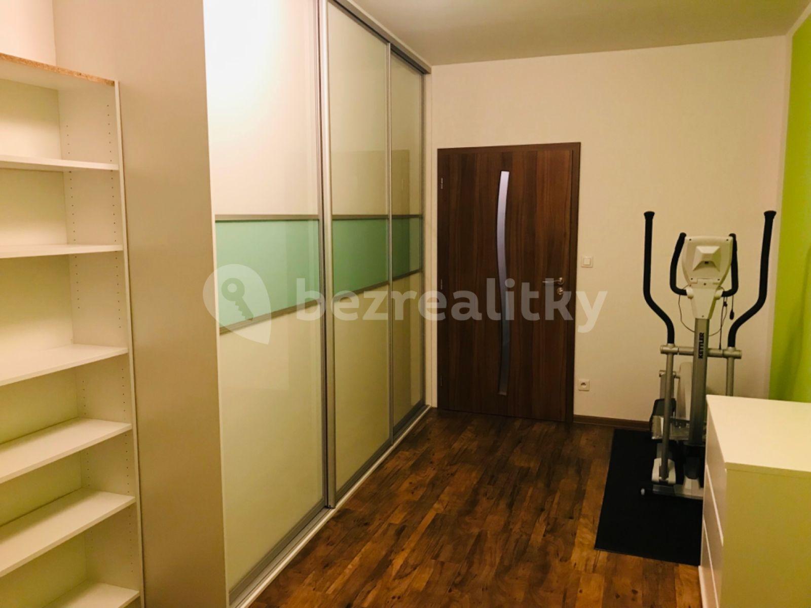 Pronájem bytu 3+1 68 m², Zikova, Olomouc, Olomoucký kraj