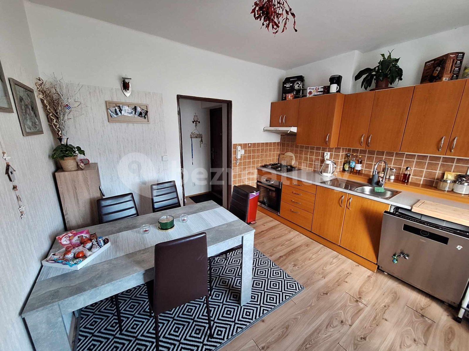 Pronájem bytu 2+1 60 m², Seifertova, Krnov, Moravskoslezský kraj