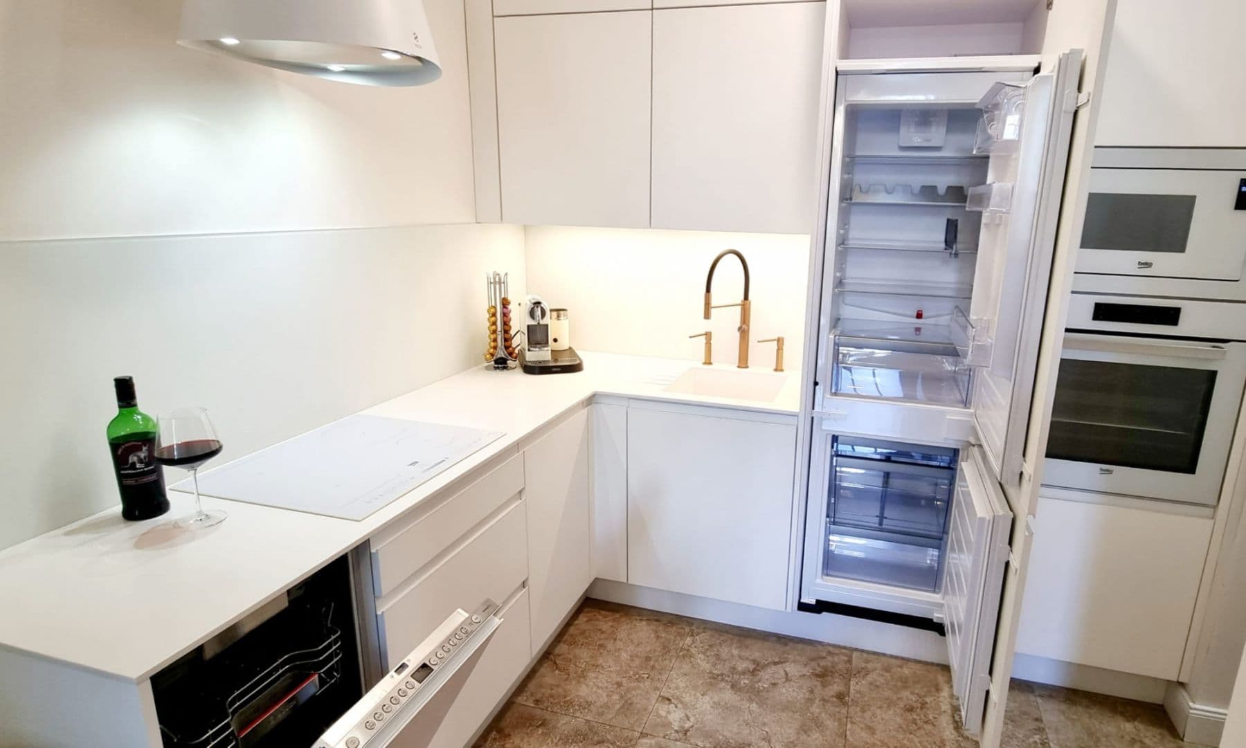 Pronájem bytu 70 m², U Rajské zahrady, Praha, Praha Pronájem bytu 70 m², U Rajské zahrady, Praha, Praha