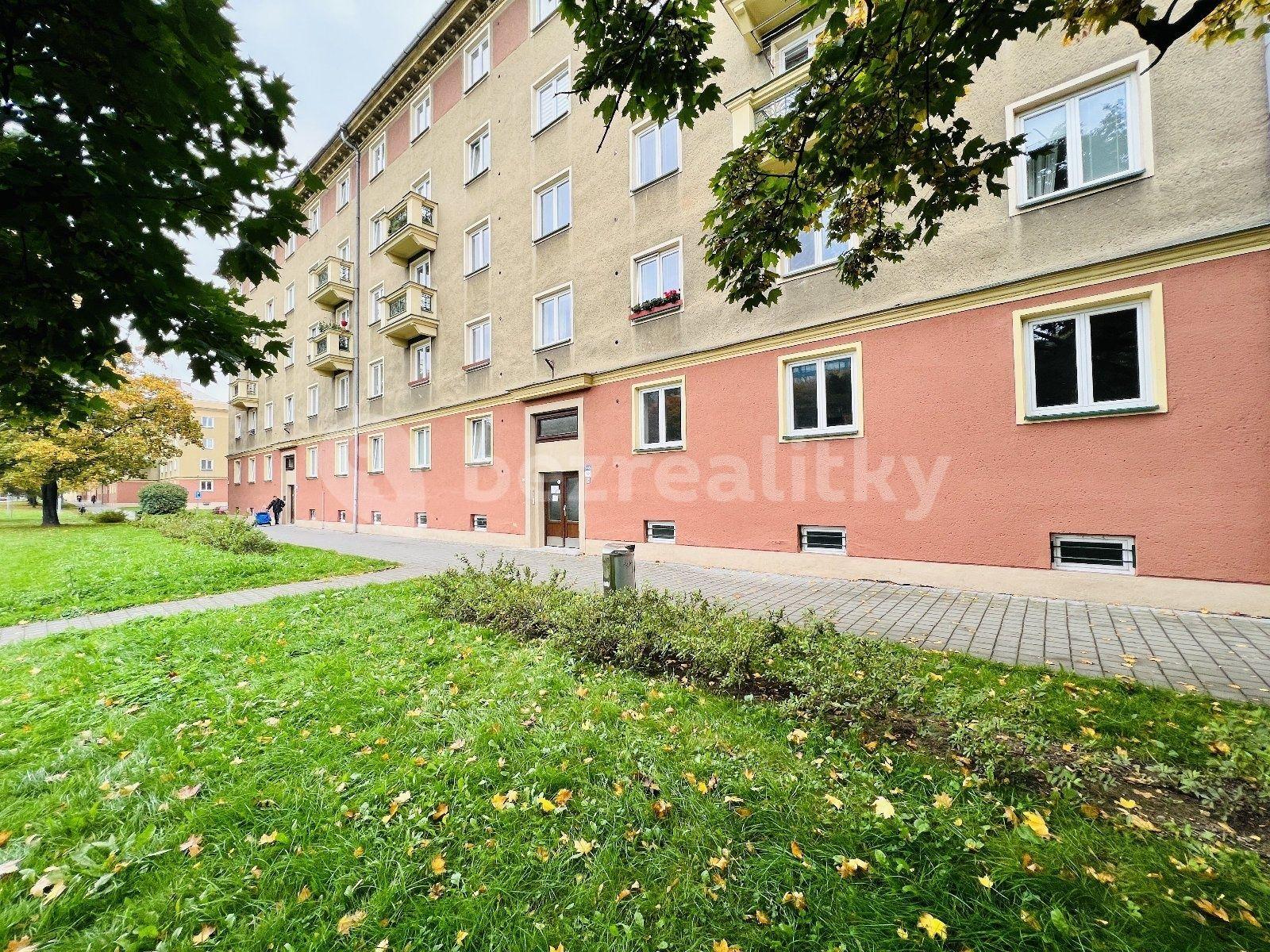 Pronájem bytu 2+1 57 m², 17. listopadu, Ostrava, Moravskoslezský kraj