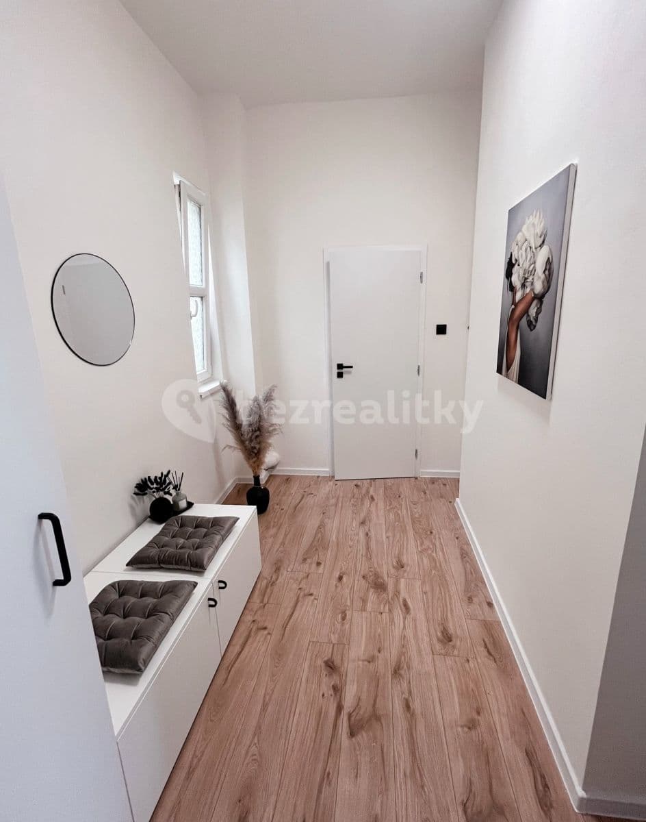 Pronájem bytu 2+kk 48 m², Kovářská, Praha, Praha Pronájem bytu 2+kk 48 m², Kovářská, Praha, Praha