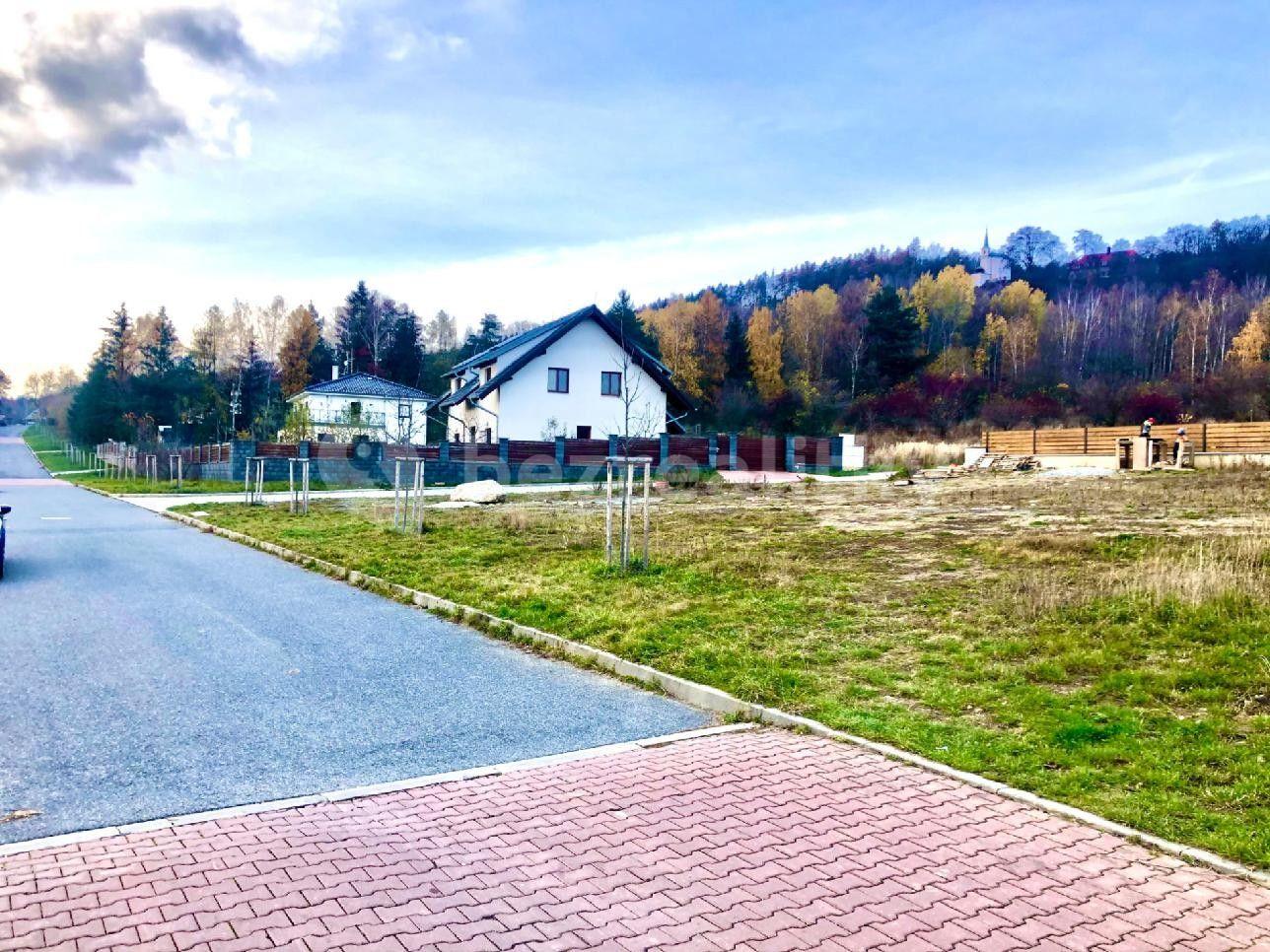 Prodej pozemku 1.235 m², Sluneční, Mníšek pod Brdy, Středočeský kraj
