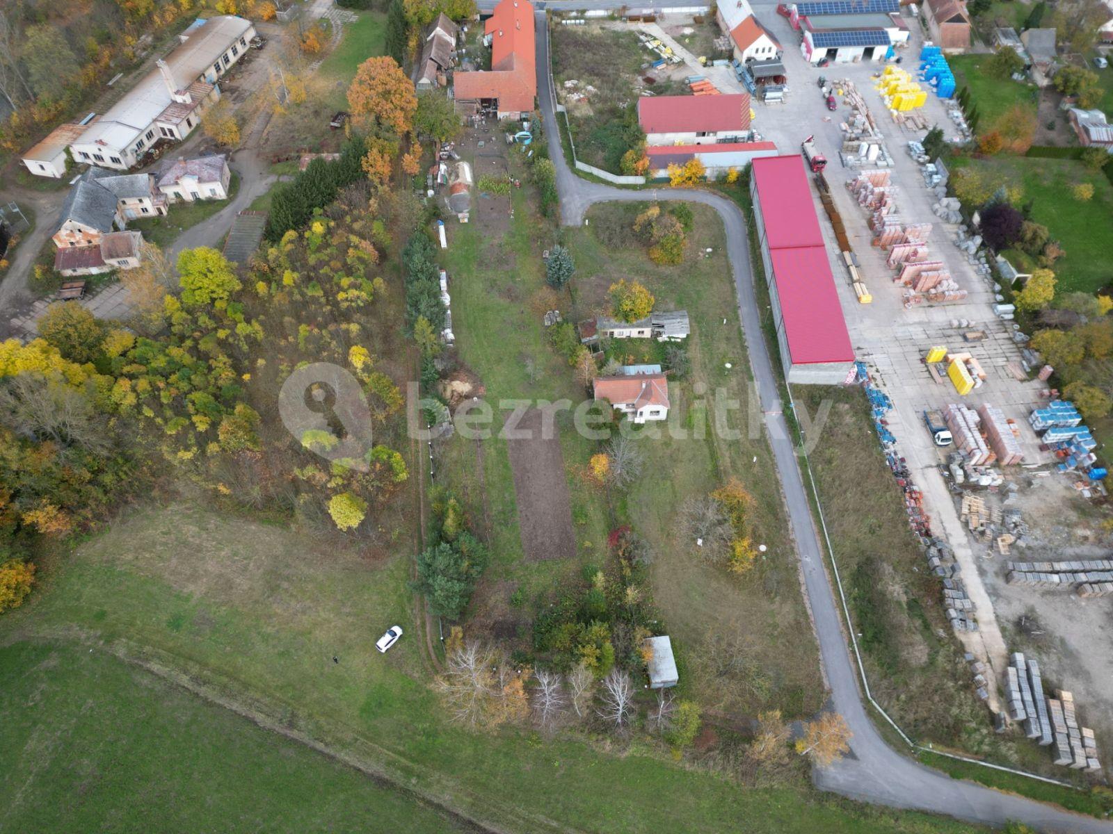 Prodej pozemku 955 m², Chlumec nad Cidlinou, Královéhradecký kraj