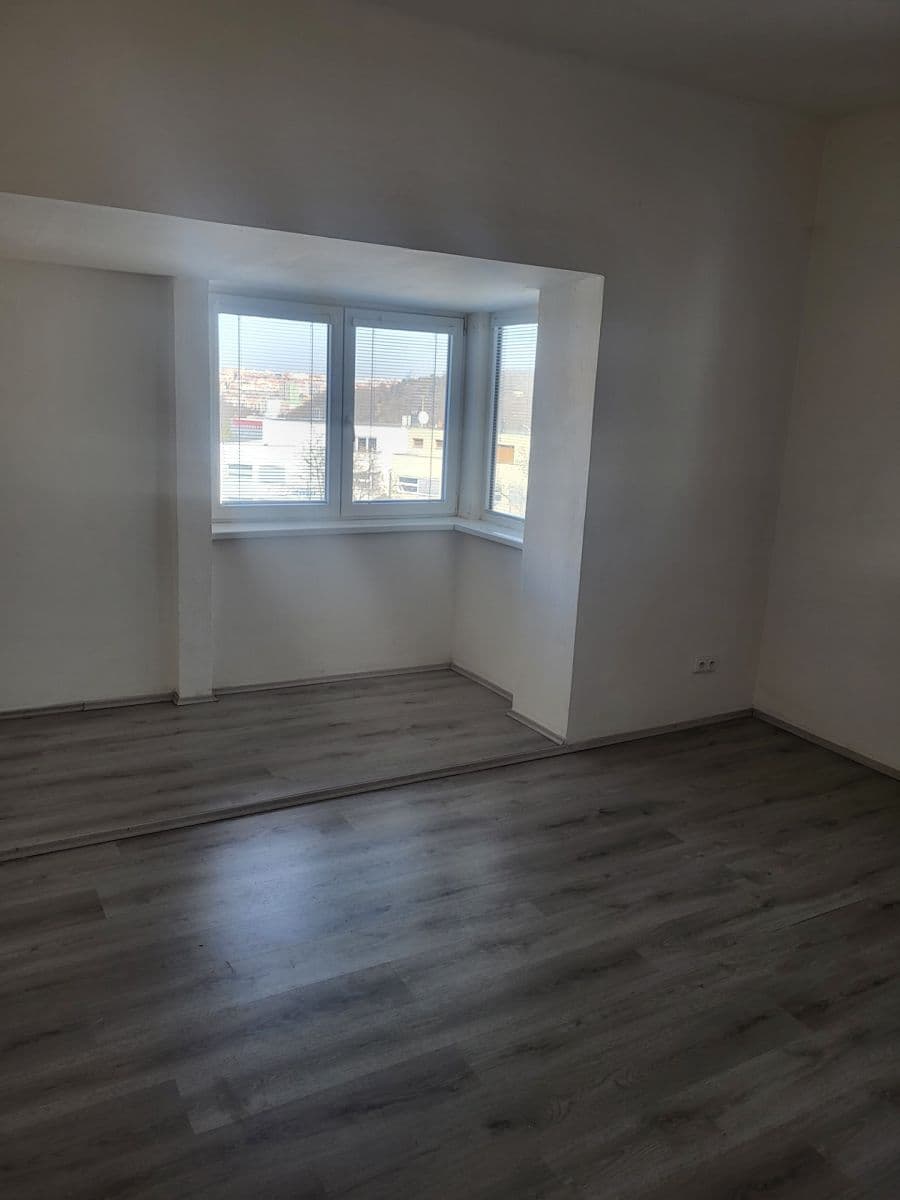 Pronájem bytu 1+kk 28 m², Baarova, Praha, Praha Pronájem bytu 1+kk 28 m², Baarova, Praha, Praha