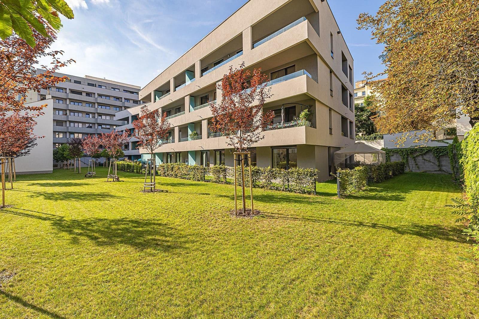 Prodej bytu 3+kk 86 m², Dělnická, Praha, Praha Prodej bytu 3+kk 86 m², Dělnická, Praha, Praha