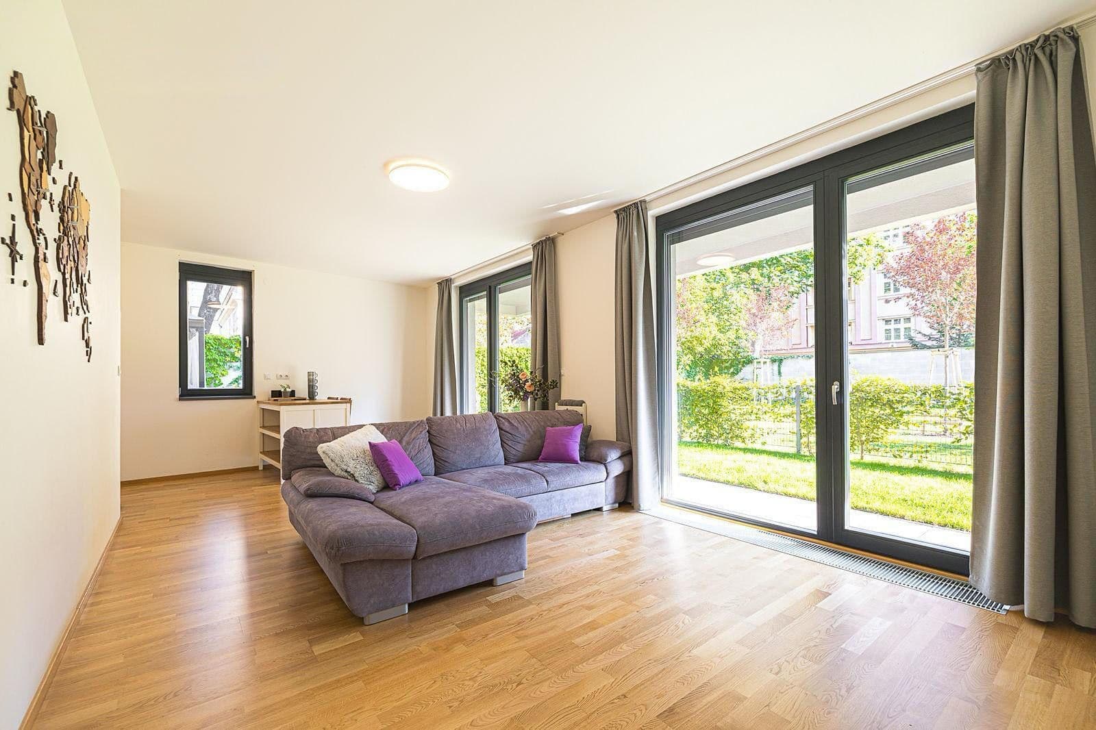 Prodej bytu 3+kk 86 m², Dělnická, Praha, Praha Prodej bytu 3+kk 86 m², Dělnická, Praha, Praha