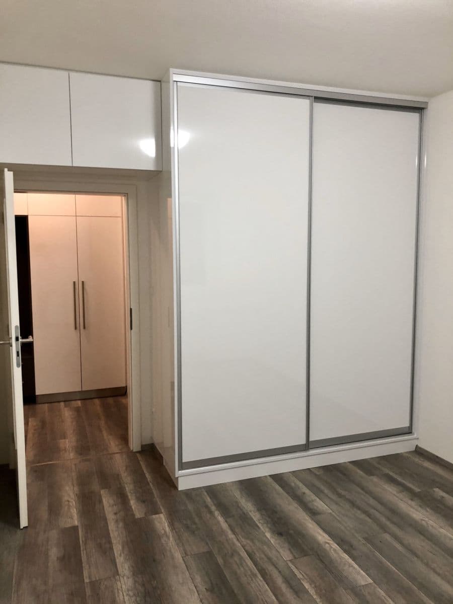 Pronájem bytu 2+kk 46 m², Novodvorská, Brno, Jihomoravský kraj Pronájem bytu 2+kk 46 m², Novodvorská, Brno, Jihomoravský kraj