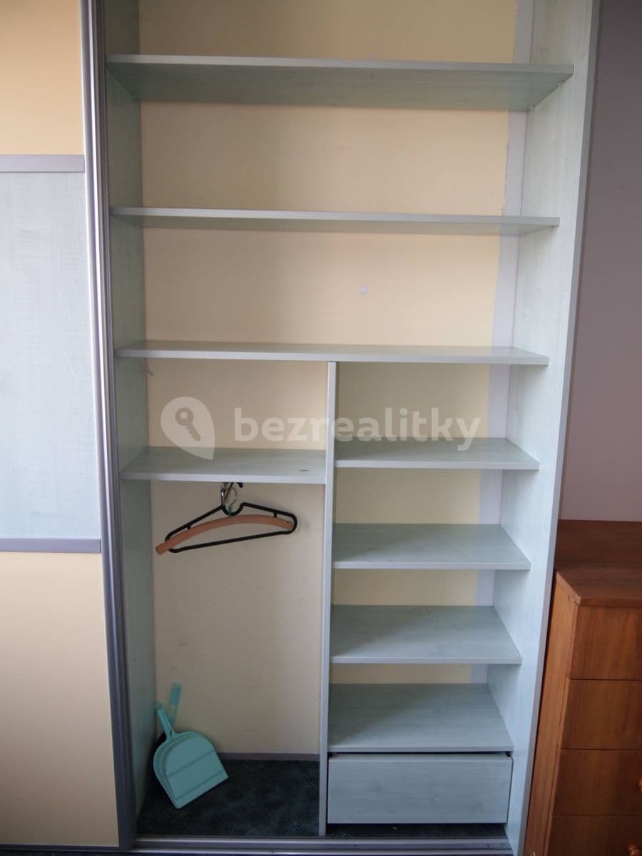 Pronájem bytu 3+1 80 m², Tusarova, Praha, Praha Pronájem bytu 3+1 80 m², Tusarova, Praha, Praha