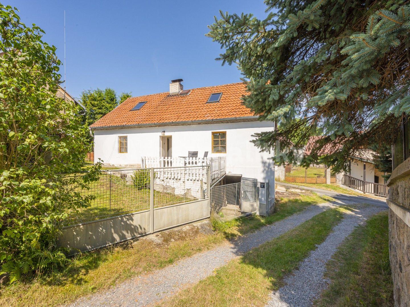Prodej chaty, chalupy 68 m², pozemek 213 m², Lešany, Středočeský kraj