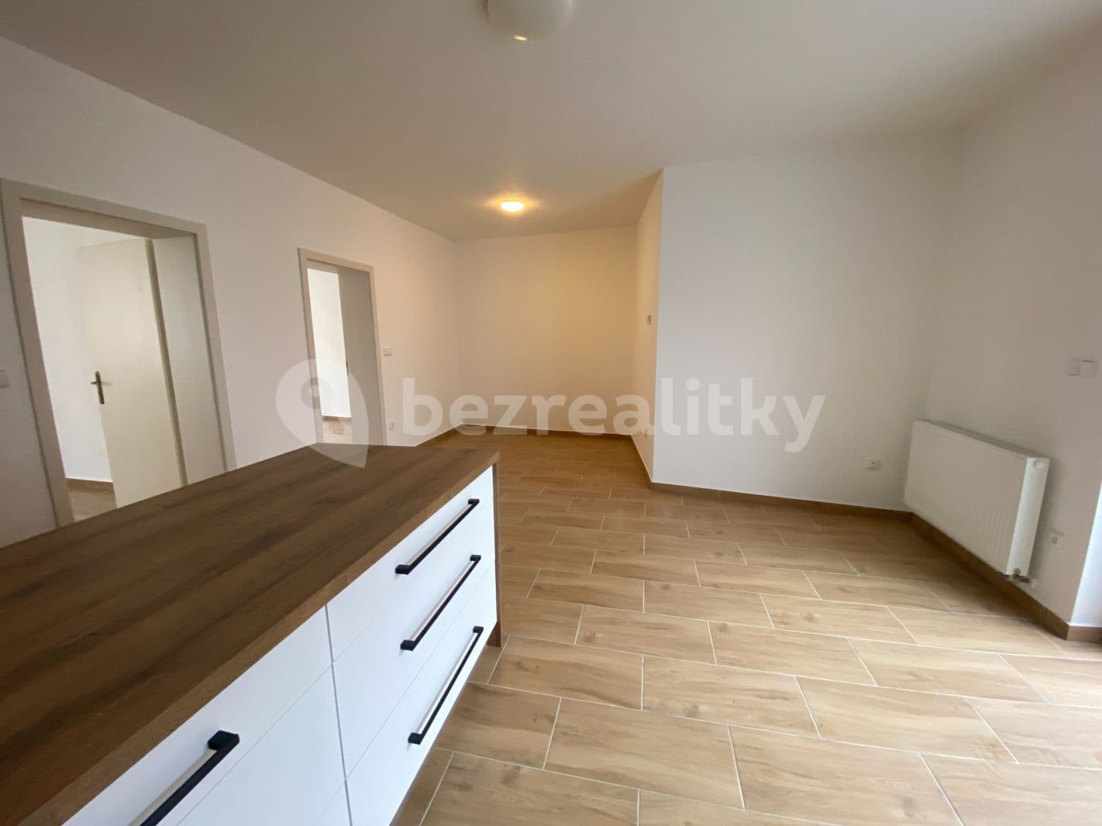 Pronájem bytu 3+kk 75 m², Krameriova, Klatovy, Plzeňský kraj Pronájem bytu 3+kk 75 m², Krameriova, Klatovy, Plzeňský kraj